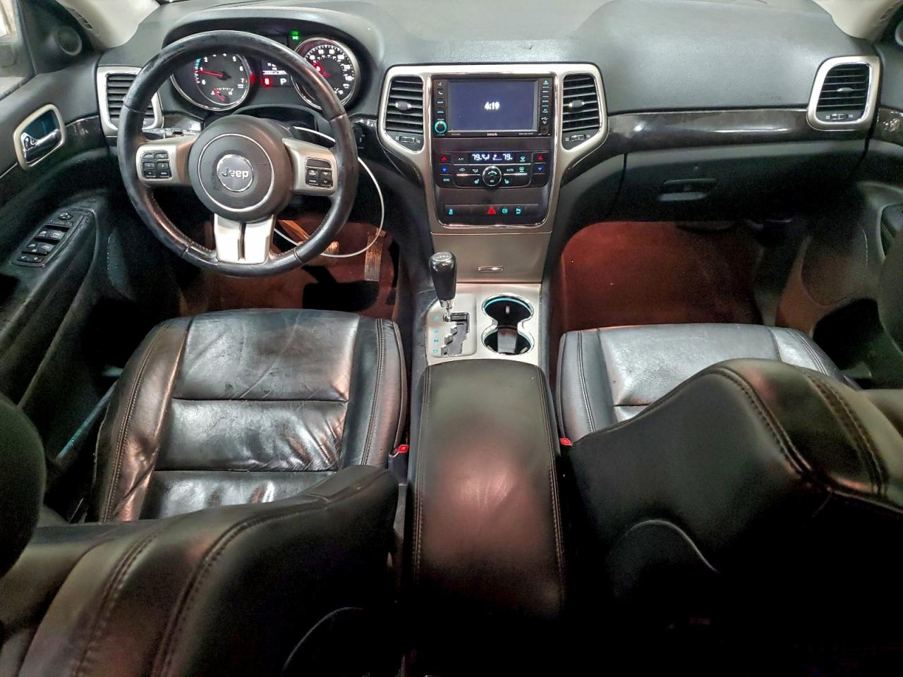 2012 JEEP GRAND CHEROKEE LAREDO photo 8
