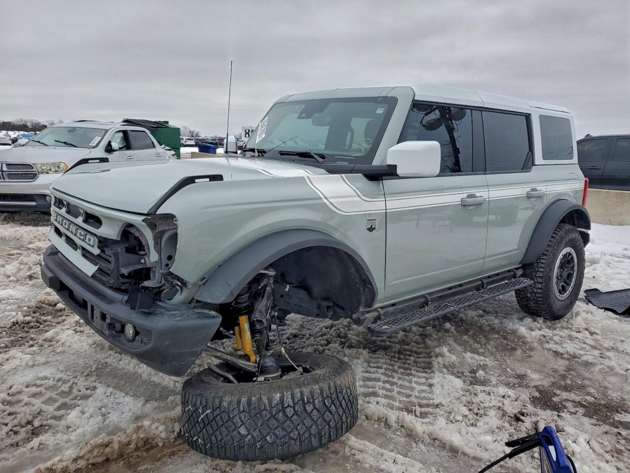 2021 FORD BRONCO