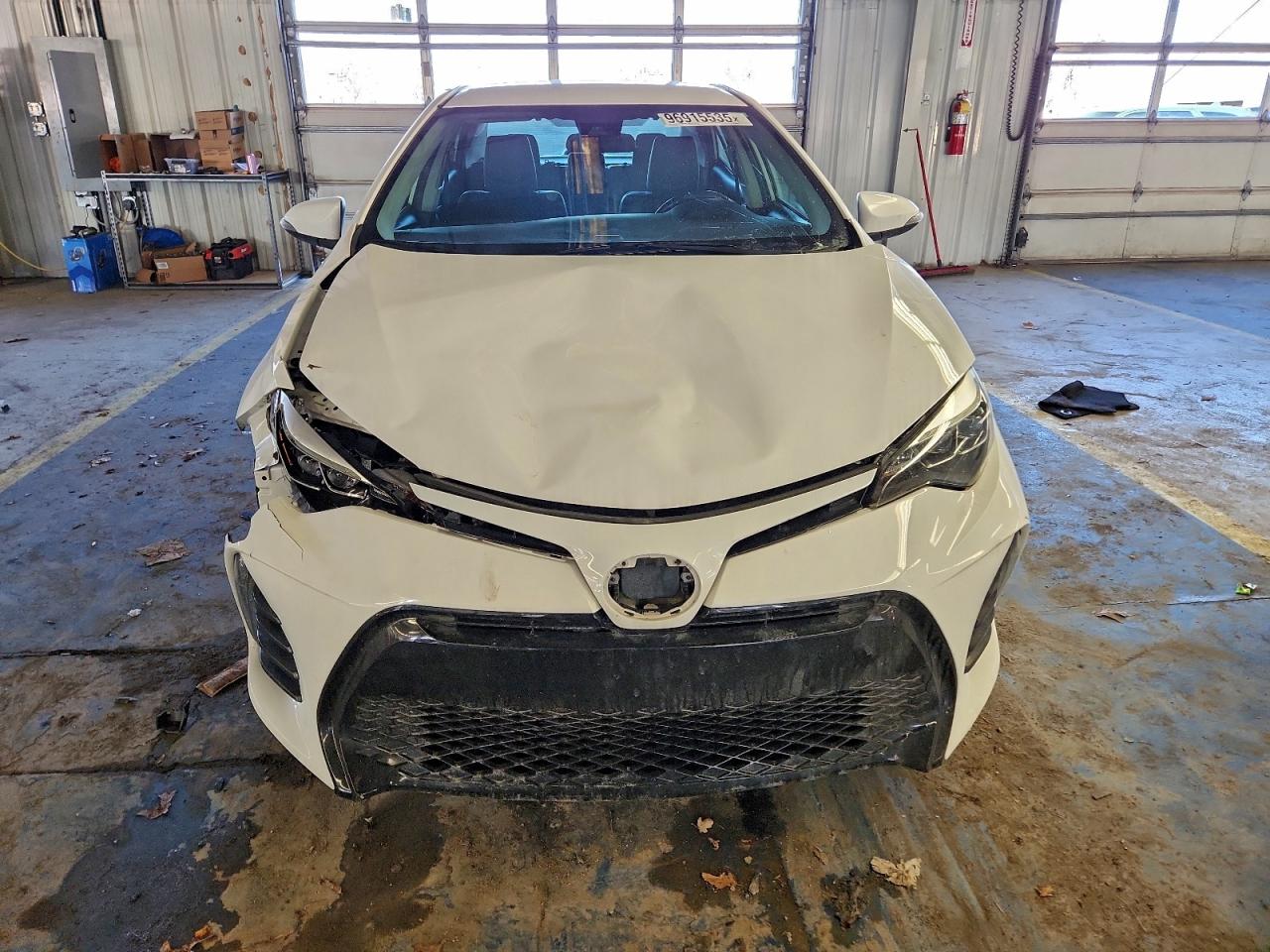 2017 TOYOTA COROLLA L photo 5