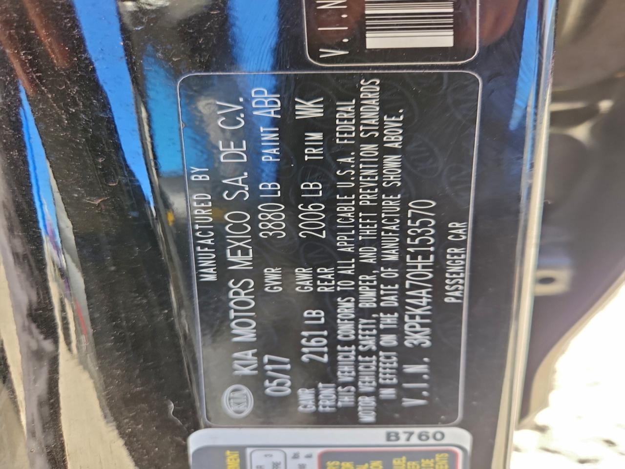 2017 KIA FORTE LX photo 12