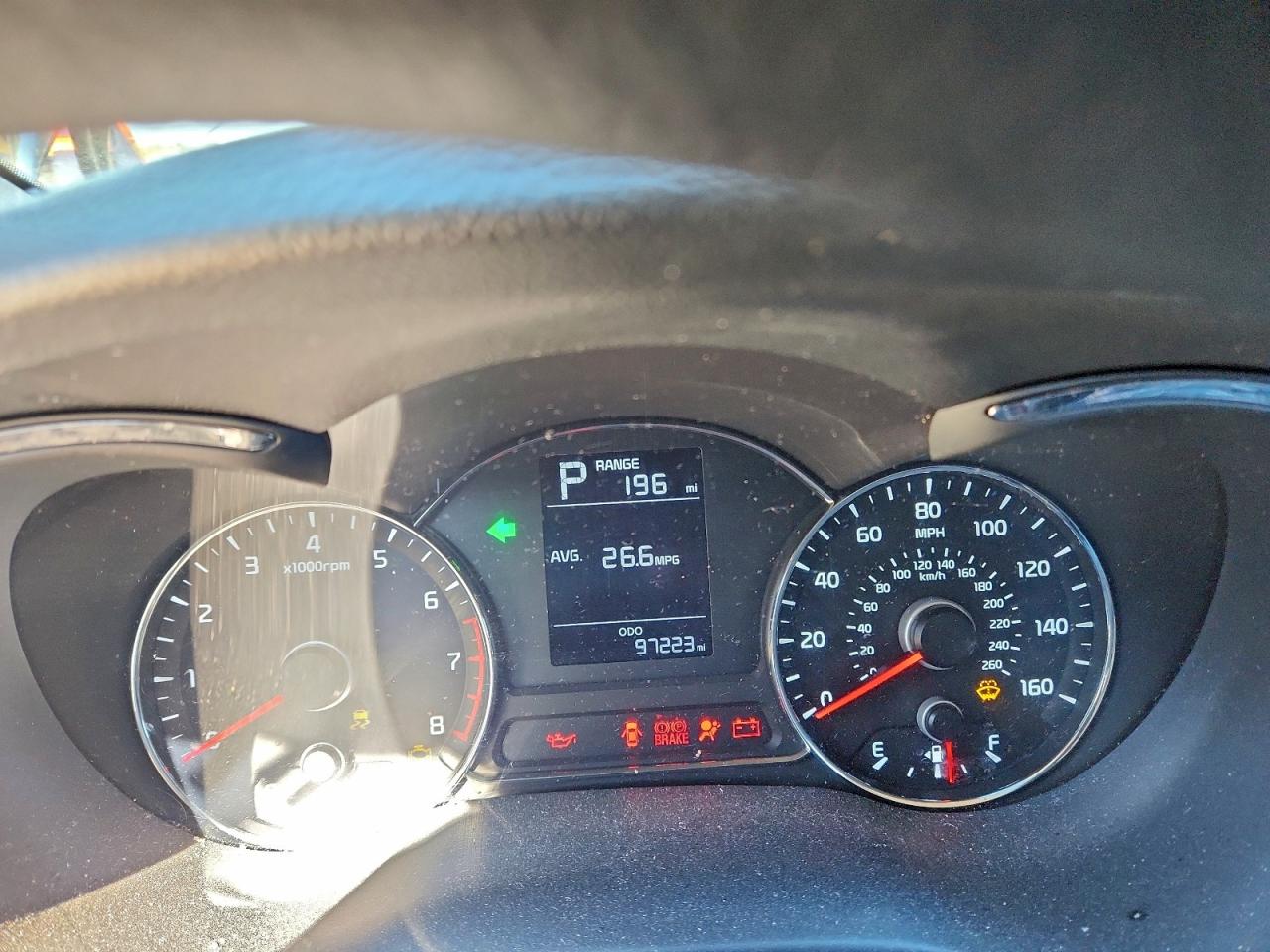 2017 KIA FORTE LX photo 9