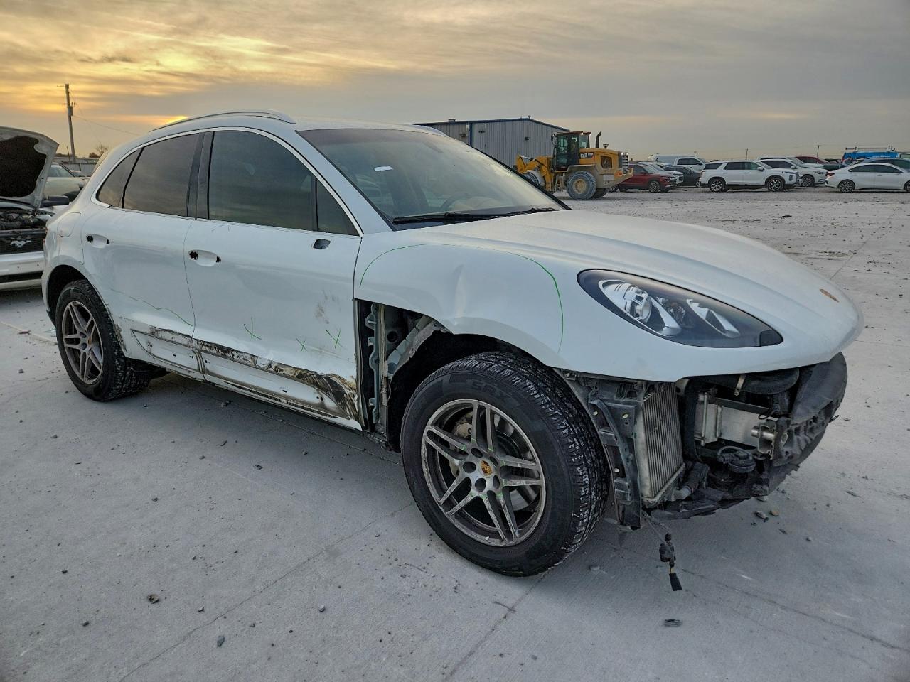 2015 PORSCHE MACAN S photo 4