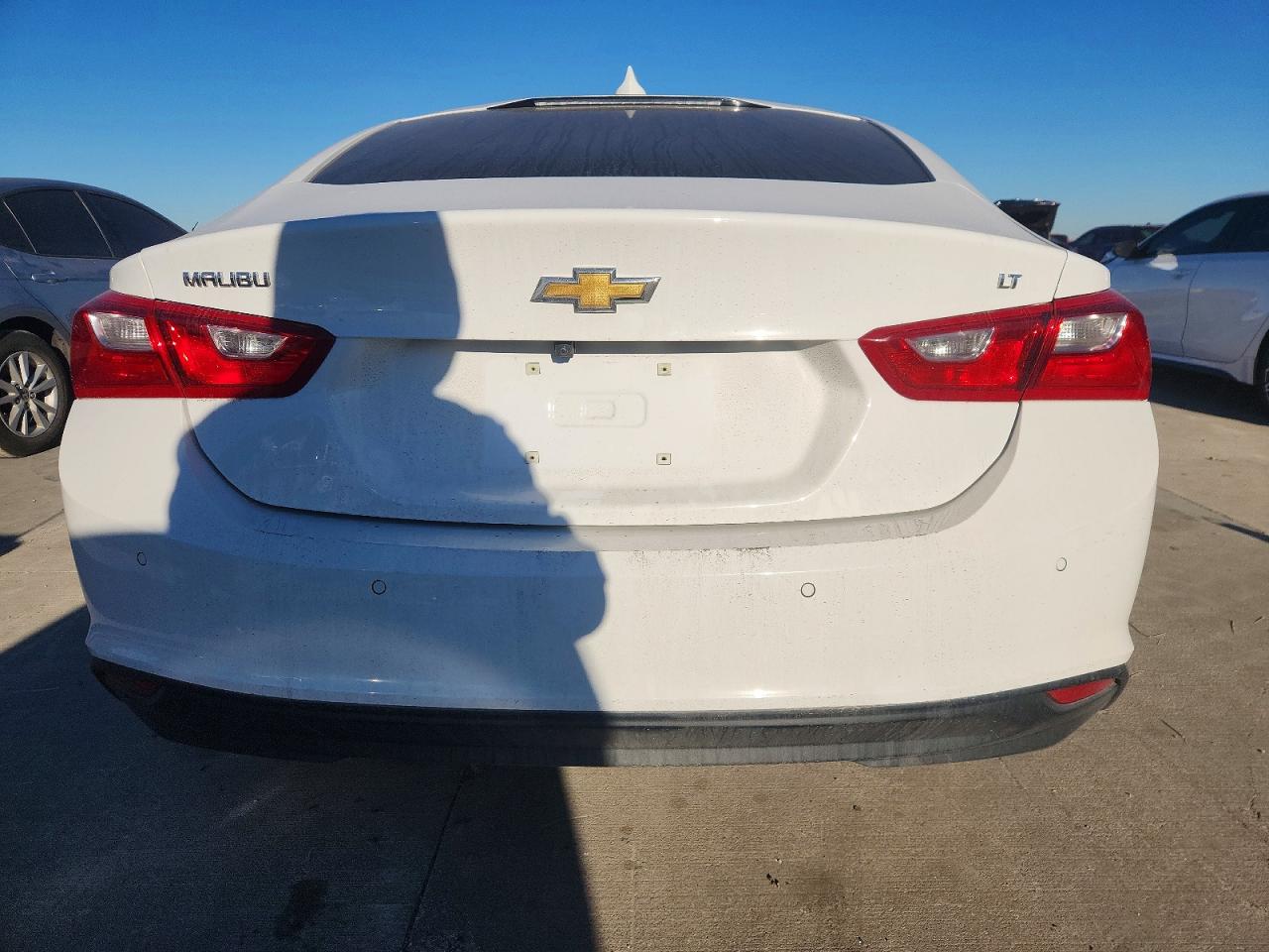 2024 CHEVROLET MALIBU LT photo 6