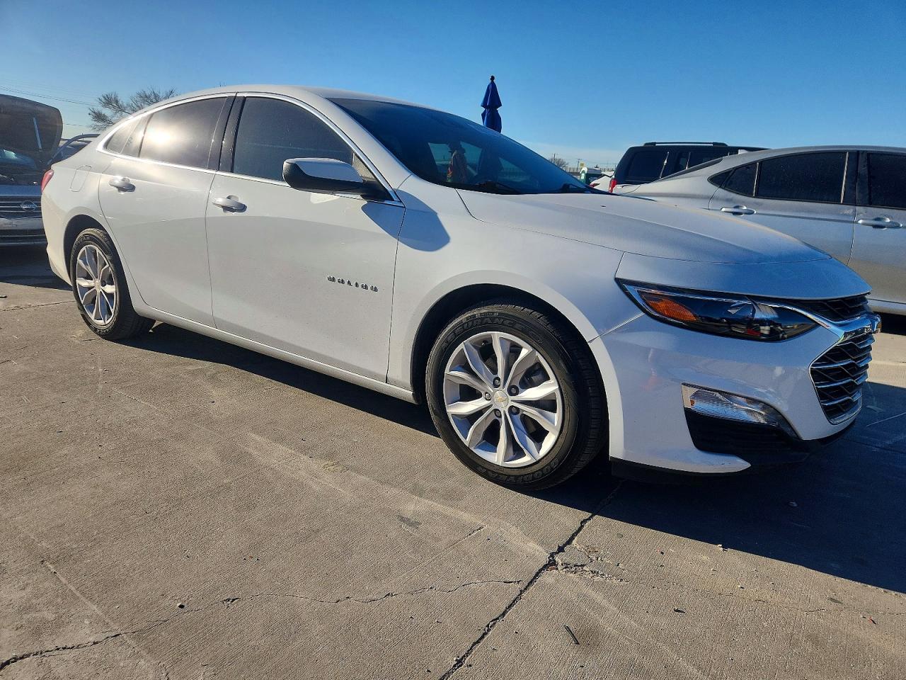 2024 CHEVROLET MALIBU LT photo 4