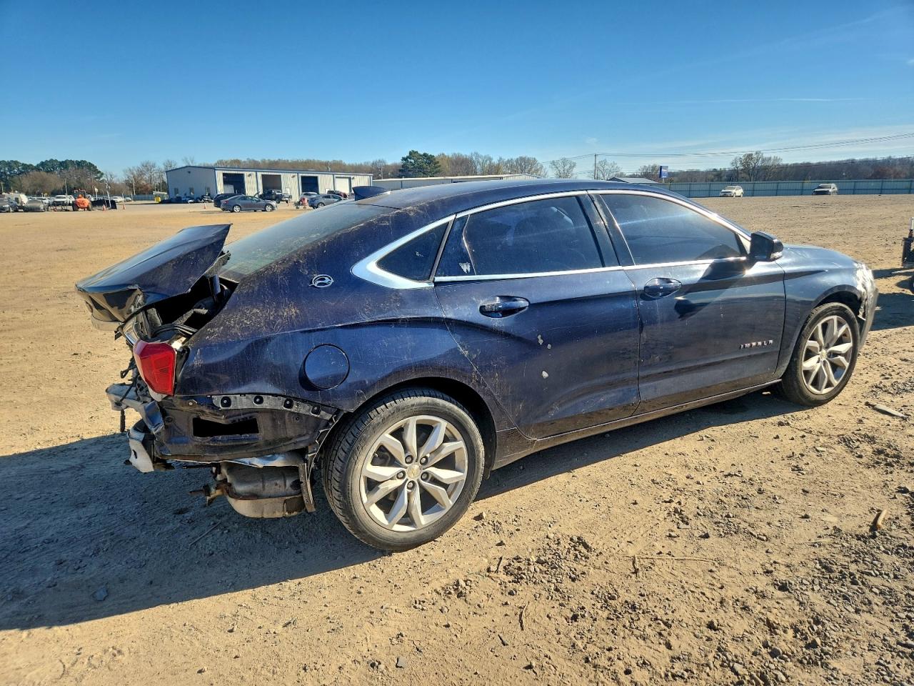 2018 CHEVROLET IMPALA LT photo 3