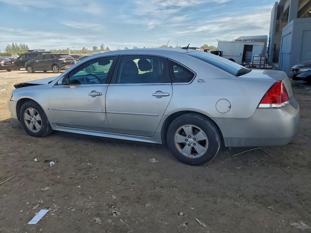 2009 CHEVROLET IMPALA 1LT photo 2