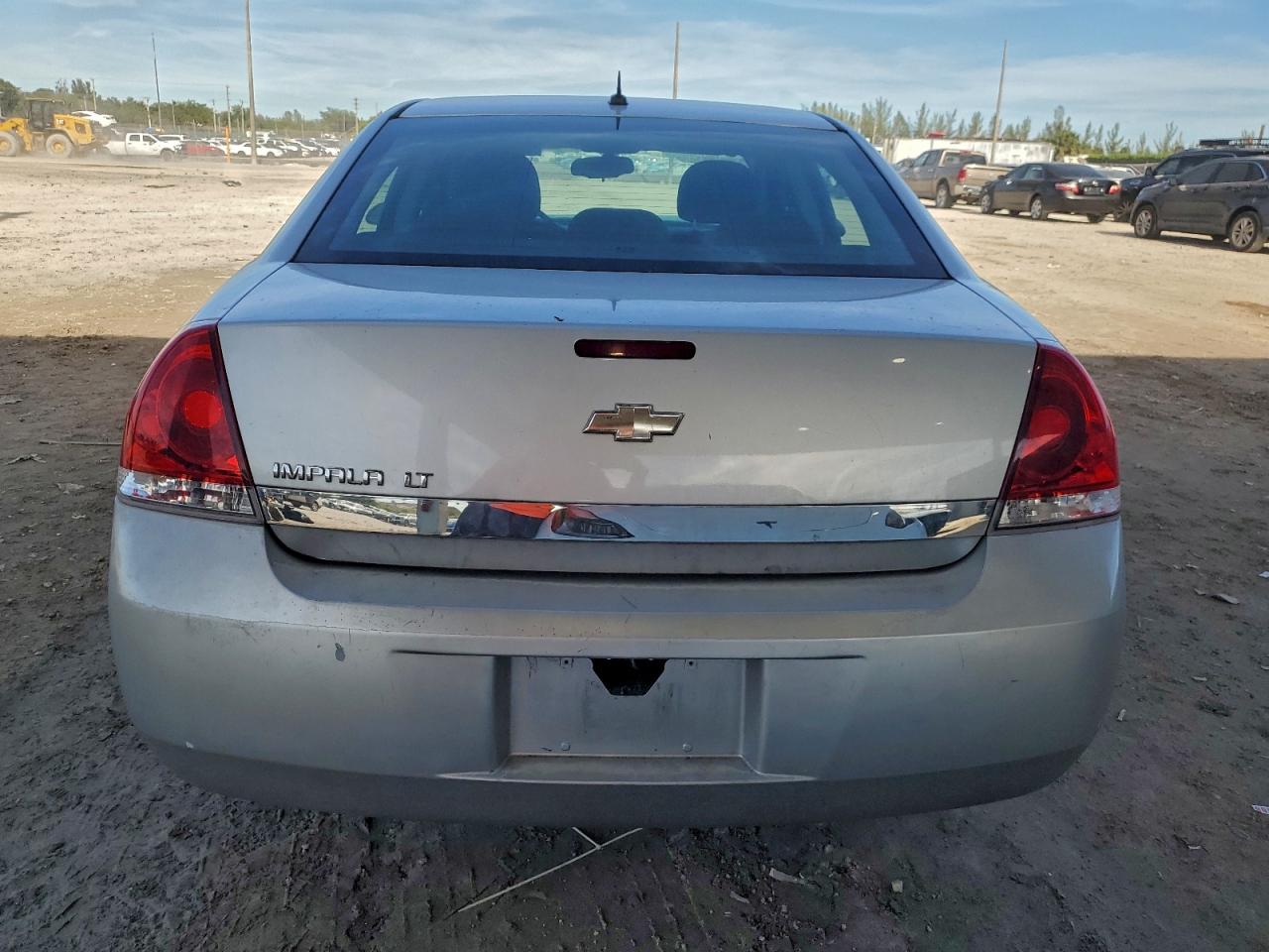 2009 CHEVROLET IMPALA 1LT photo 6