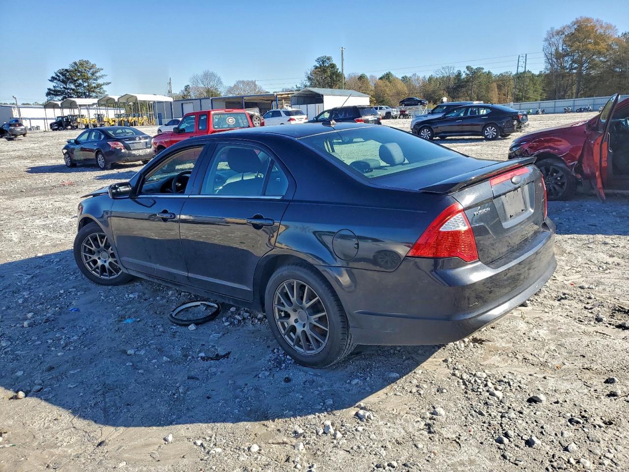 2011 FORD FUSION SE photo 2