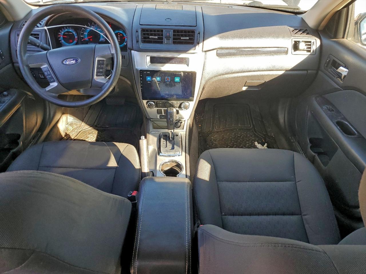 2011 FORD FUSION SE photo 8