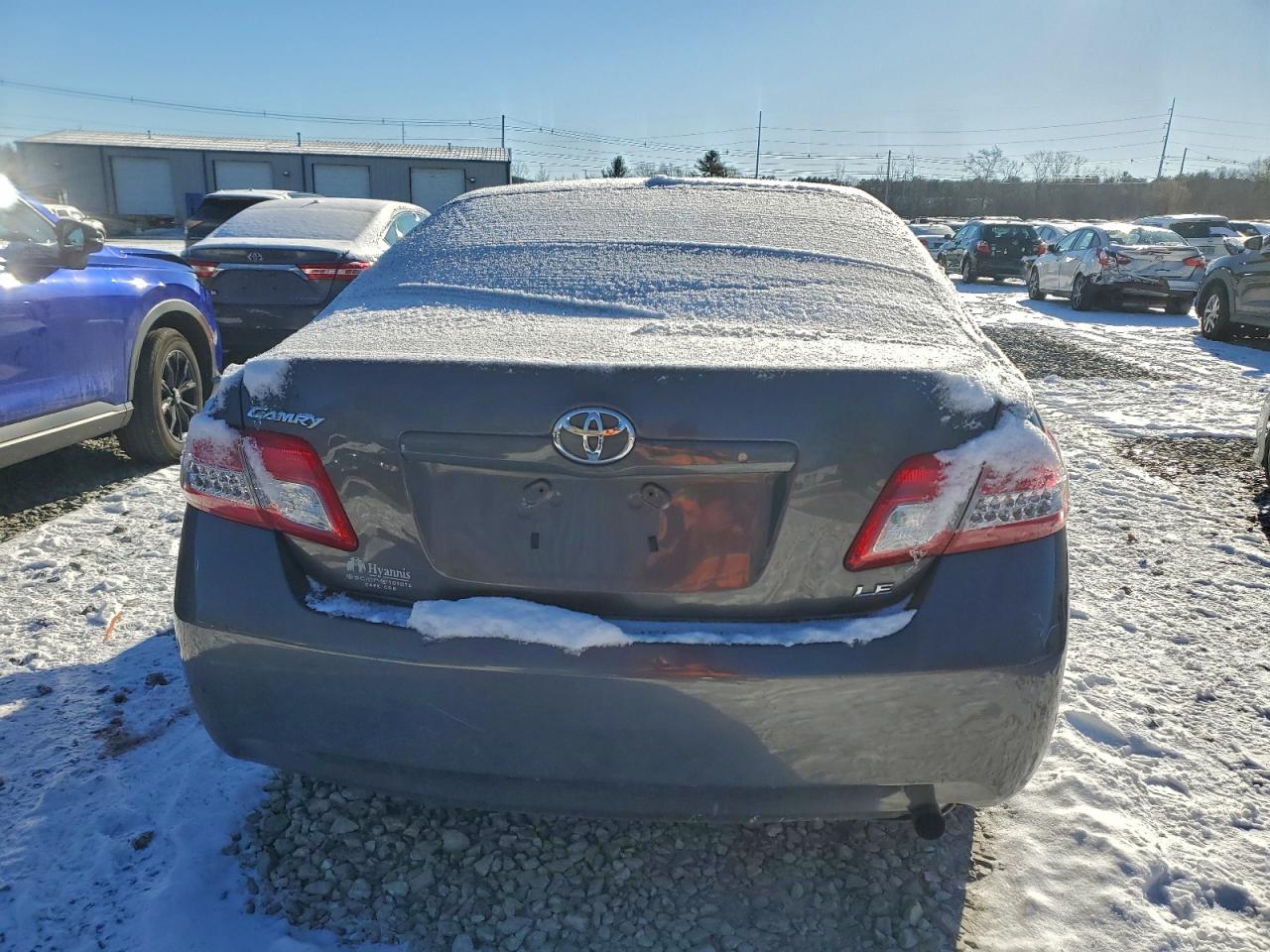 2011 TOYOTA CAMRY BASE photo 6