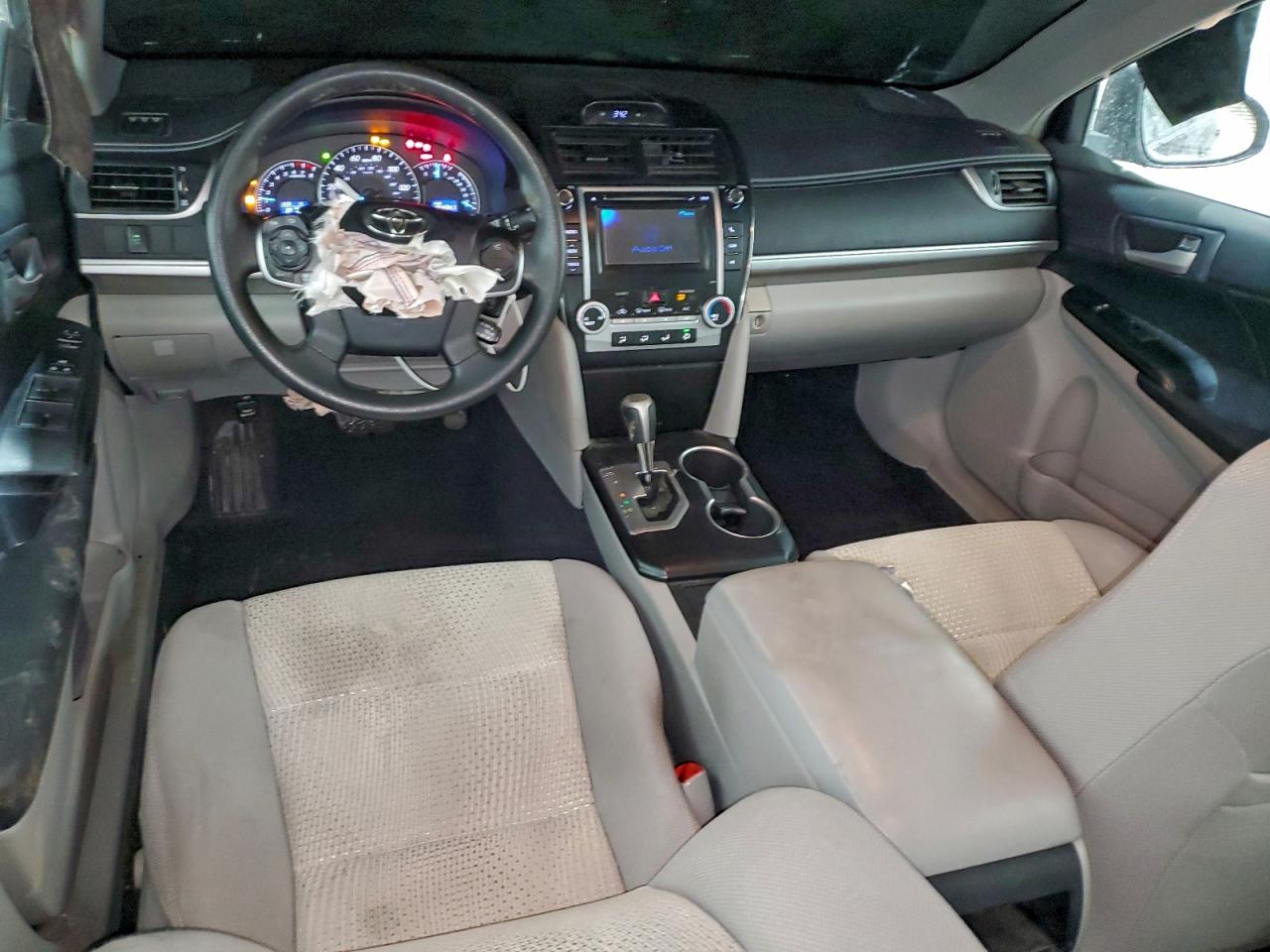2012 TOYOTA CAMRY BASE photo 8