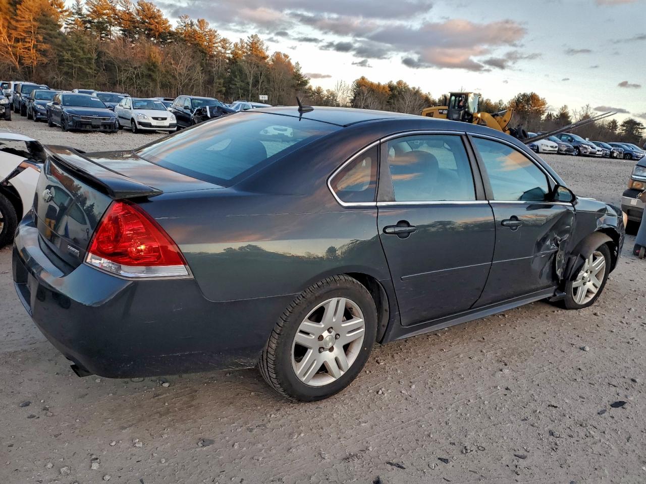 2013 CHEVROLET IMPALA LT photo 3