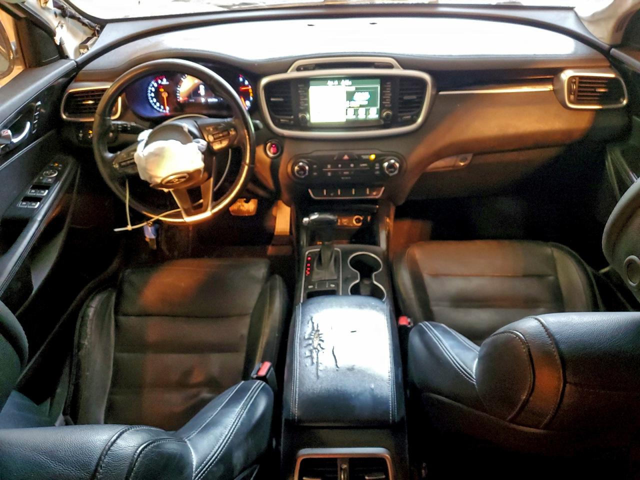 2016 KIA SORENTO SX photo 8