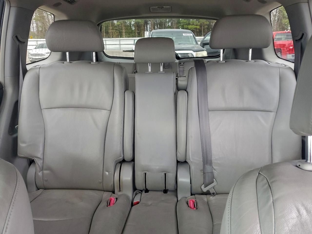 2008 TOYOTA HIGHLANDER LIMITED photo 10