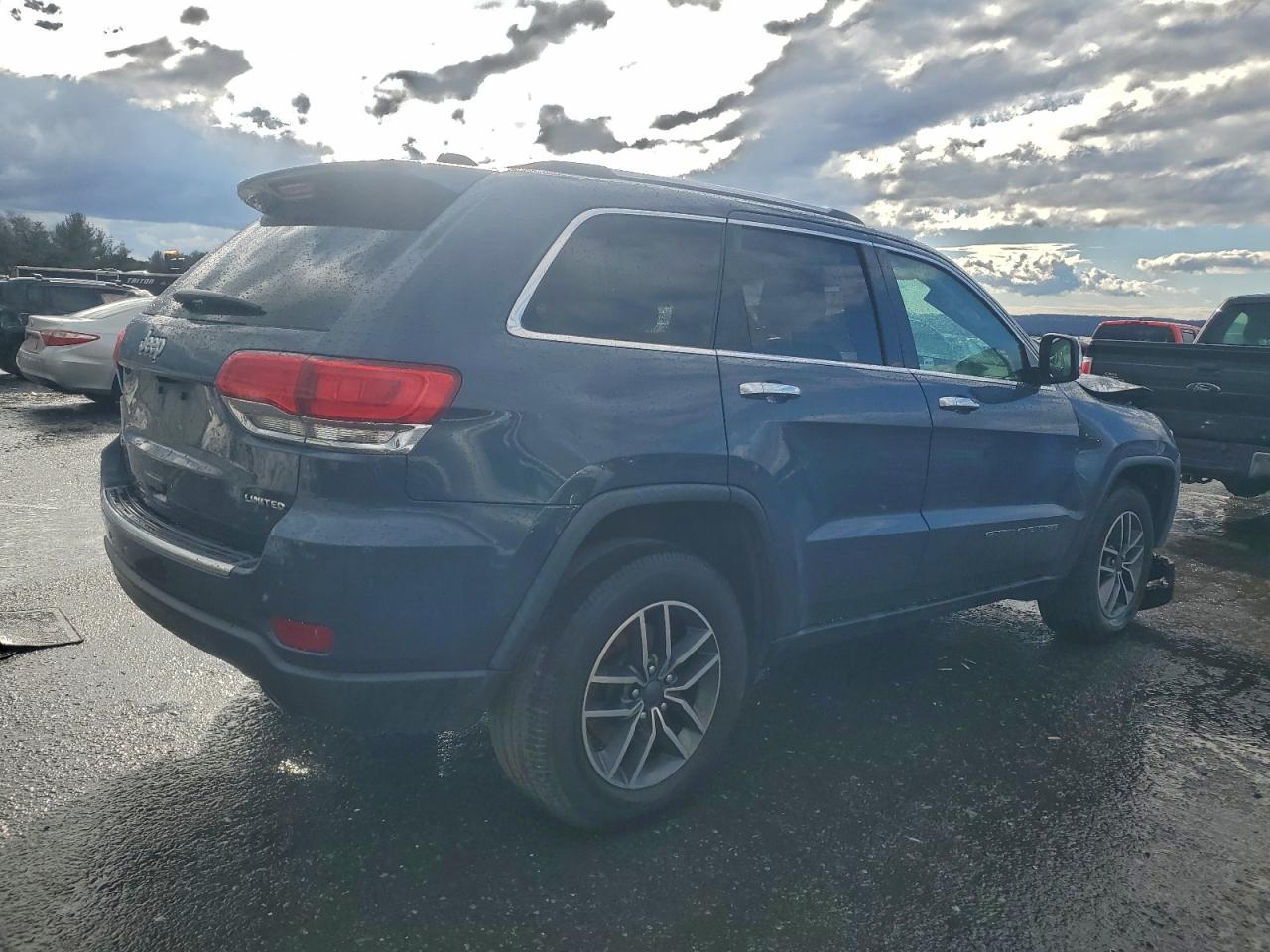 2019 JEEP GRAND CHEROKEE LIMITED photo 3