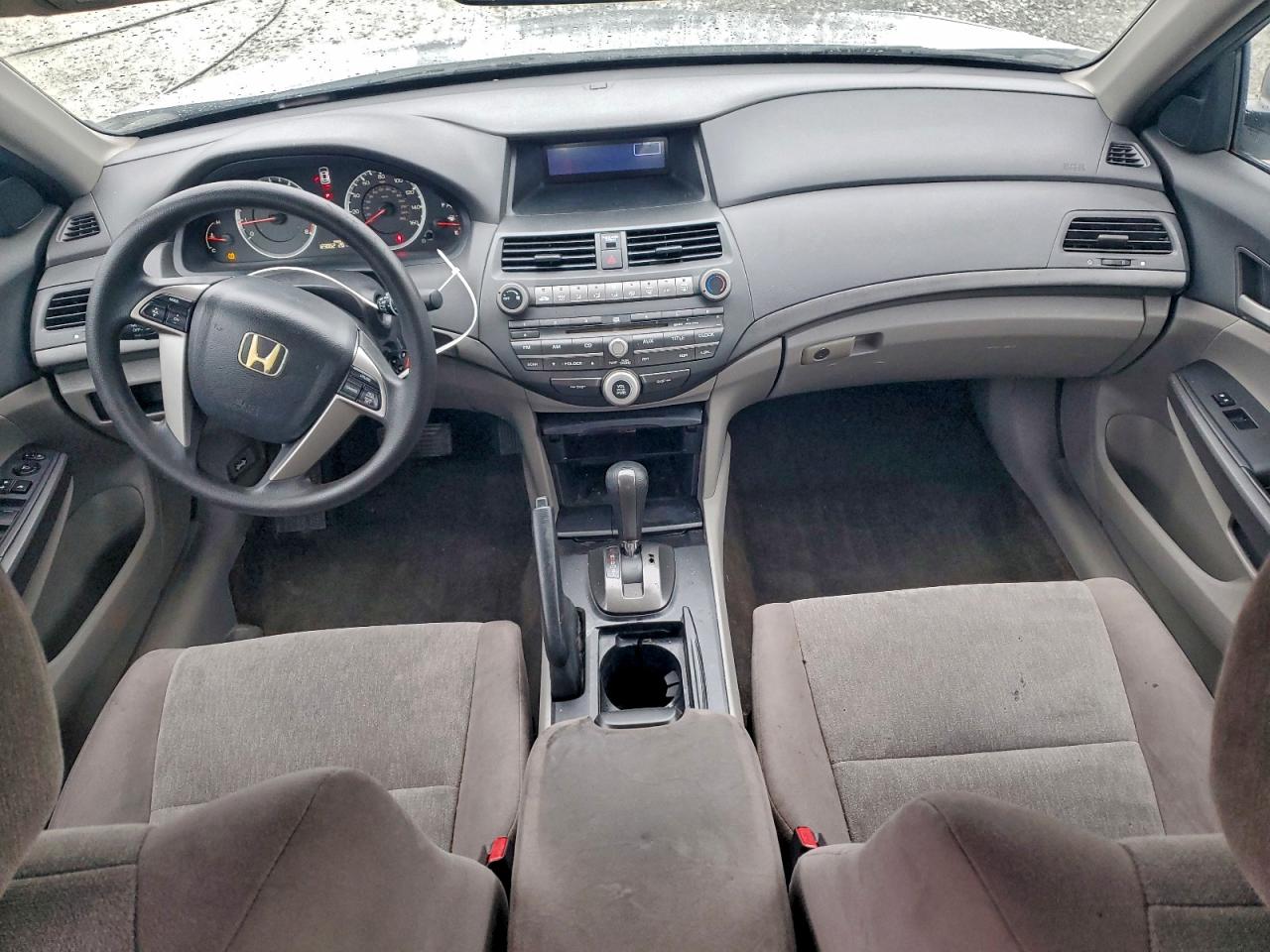2010 HONDA ACCORD LX photo 8