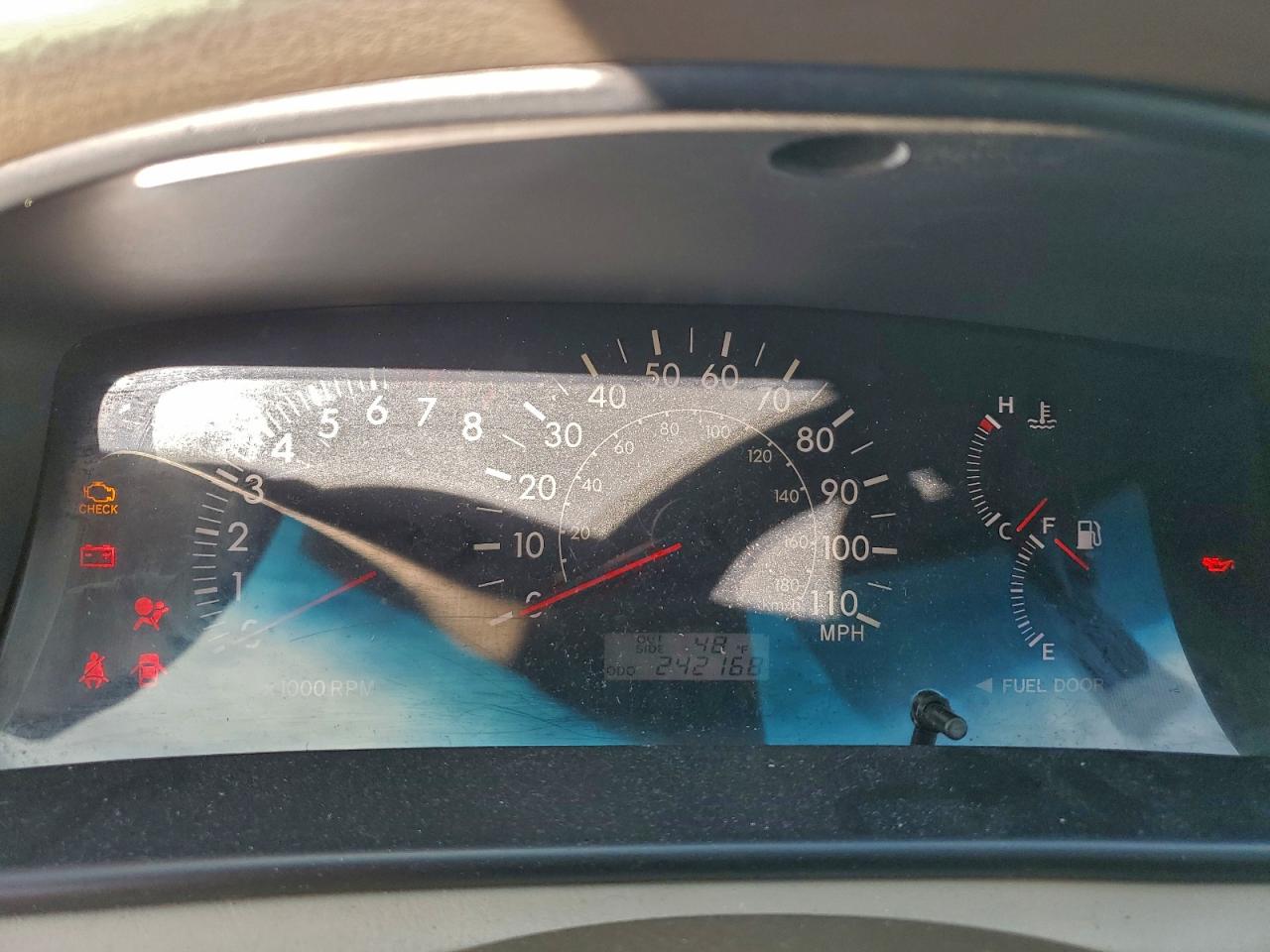 2005 TOYOTA COROLLA CE photo 9