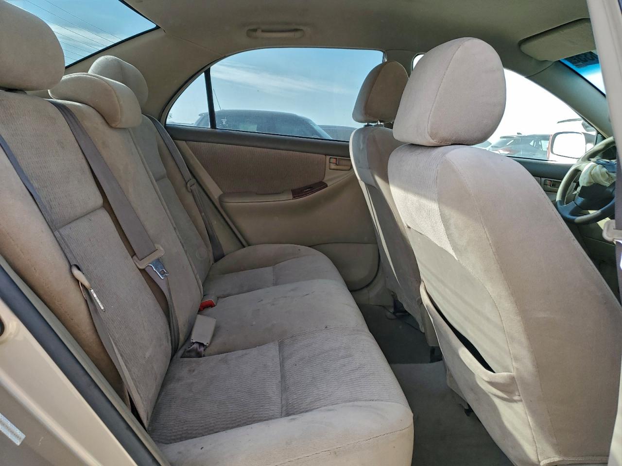 2005 TOYOTA COROLLA CE photo 10