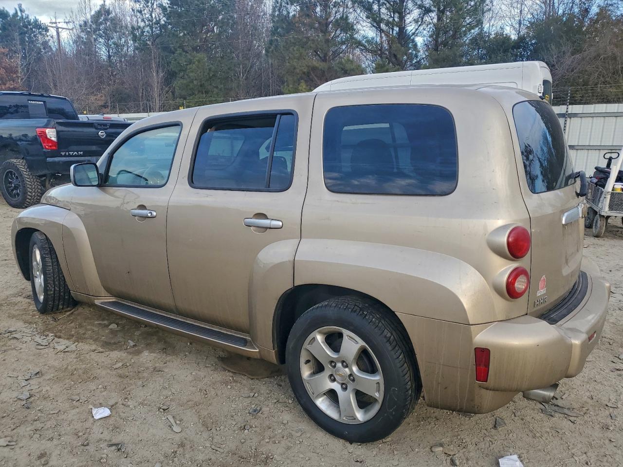 2007 CHEVROLET HHR LT photo 2