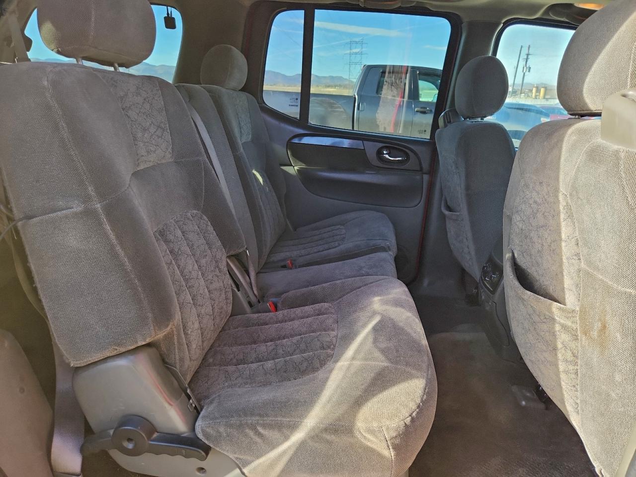 2002 GMC ENVOY XL photo 11