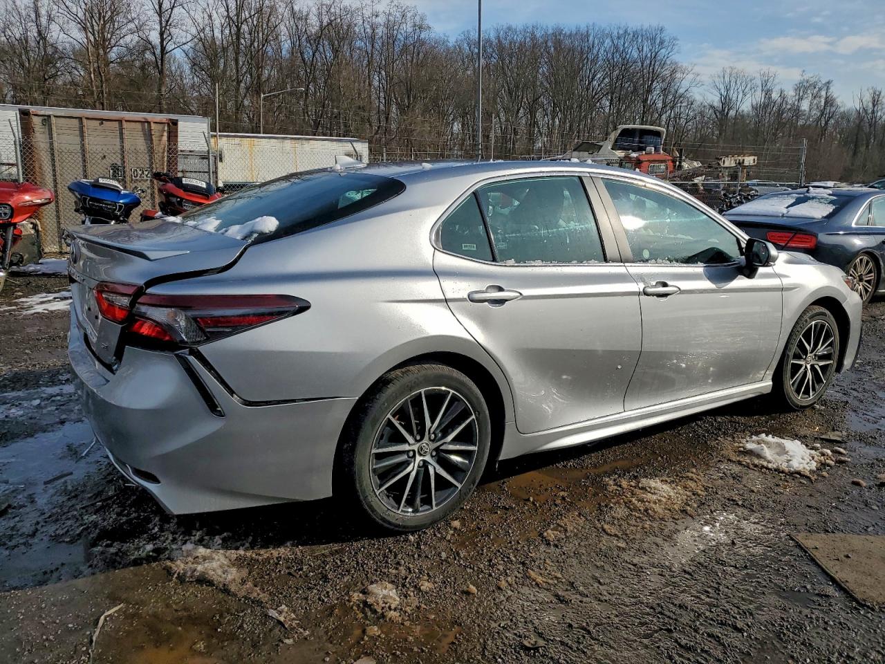 2024 TOYOTA CAMRY SE NIGHT SHADE photo 3