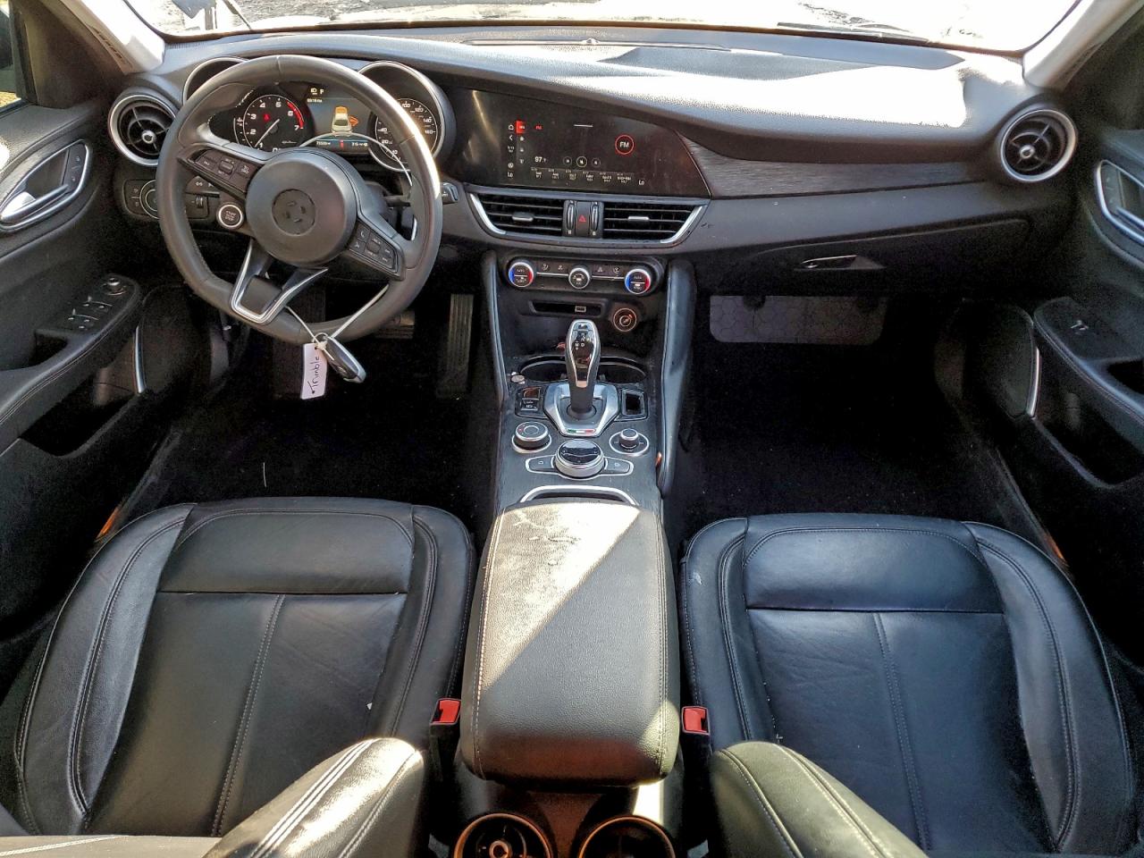 2020 ALFA ROMEO GIULIA photo 15
