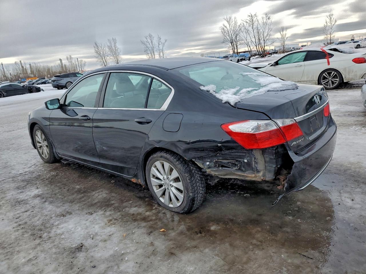 2013 HONDA ACCORD LX photo 2