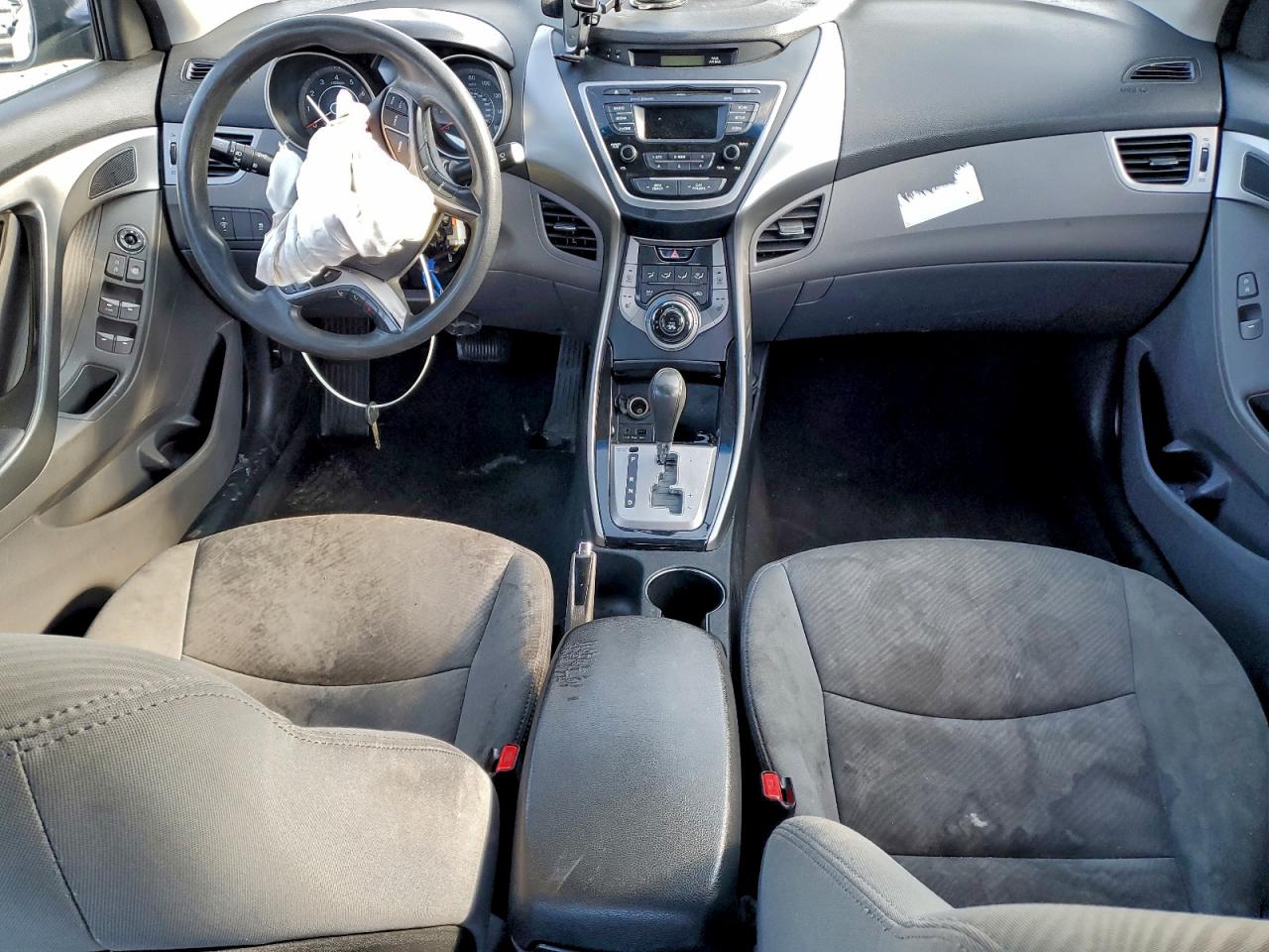 2013 HYUNDAI ELANTRA GLS photo 8