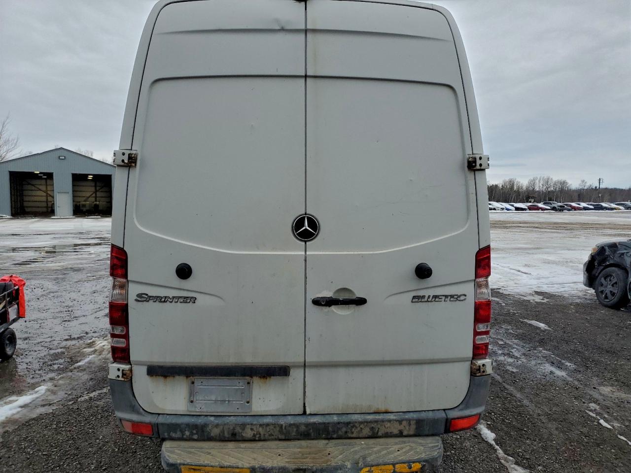 2013 MERCEDES-BENZ SPRINTER 2500 photo 10