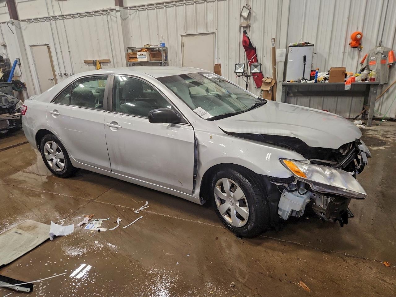 2009 TOYOTA CAMRY BASE photo 4