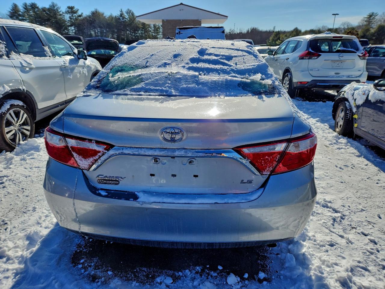 2016 TOYOTA CAMRY LE photo 6