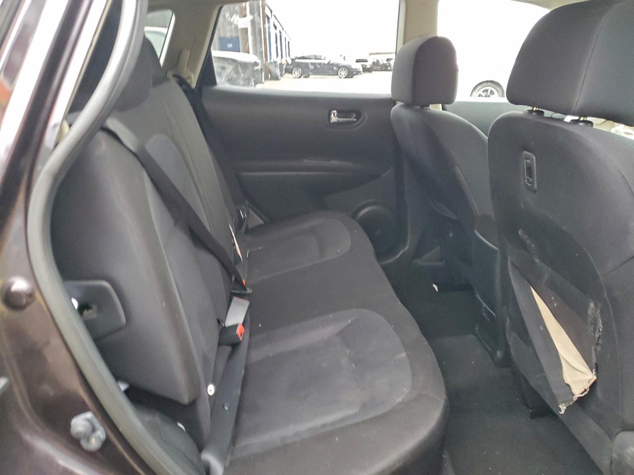 2013 NISSAN ROGUE S photo 11