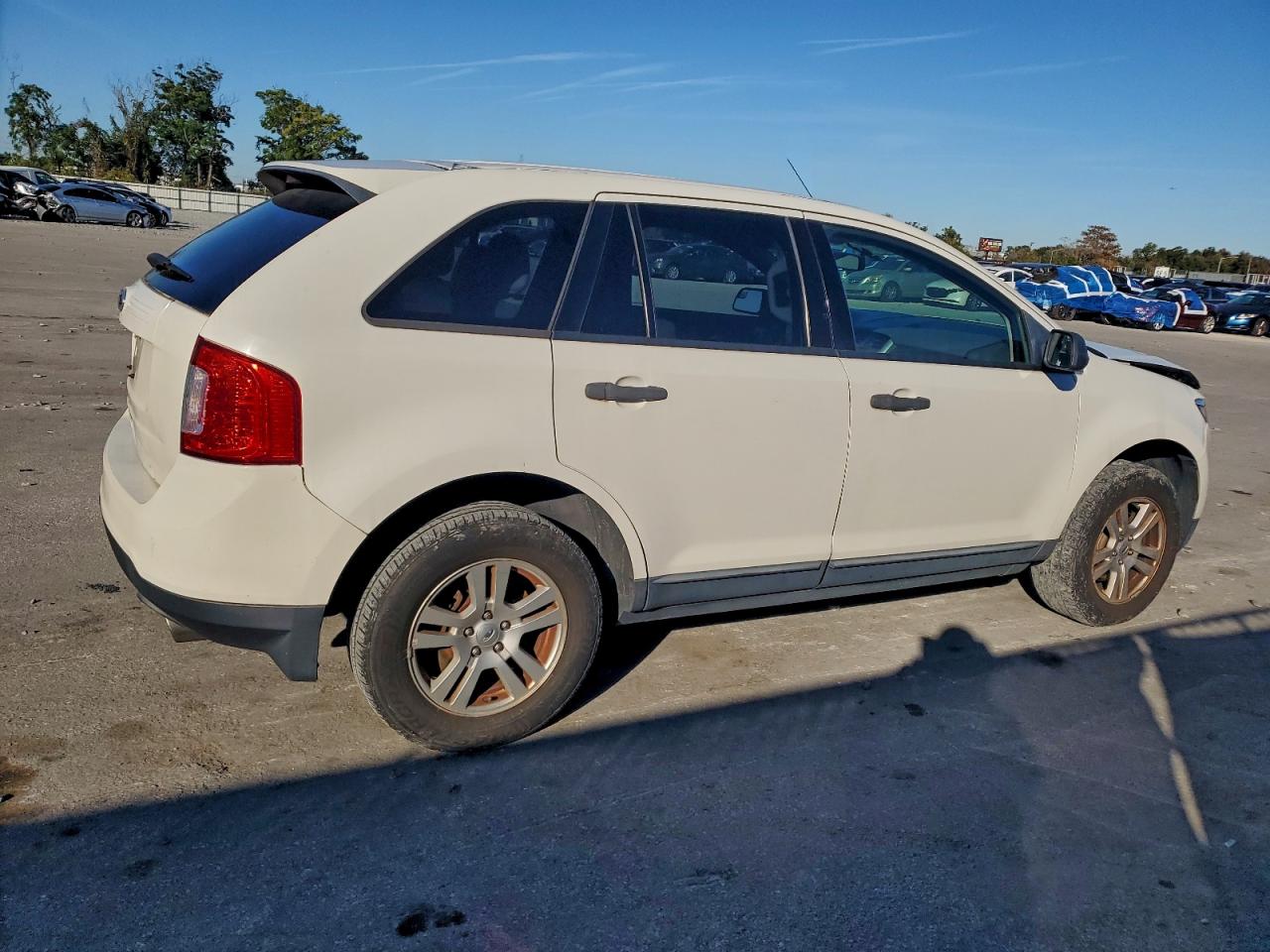2013 FORD EDGE SE photo 3