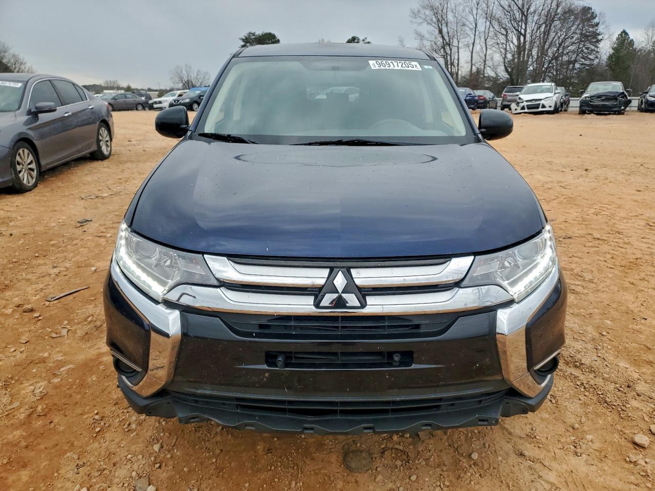 2018 MITSUBISHI OUTLANDER ES photo 5