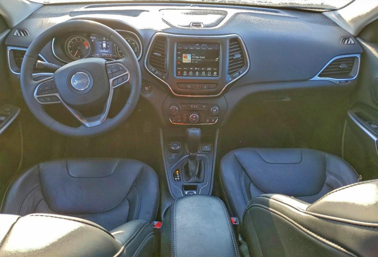 2021 JEEP CHEROKEE LATITUDE LUX photo 8
