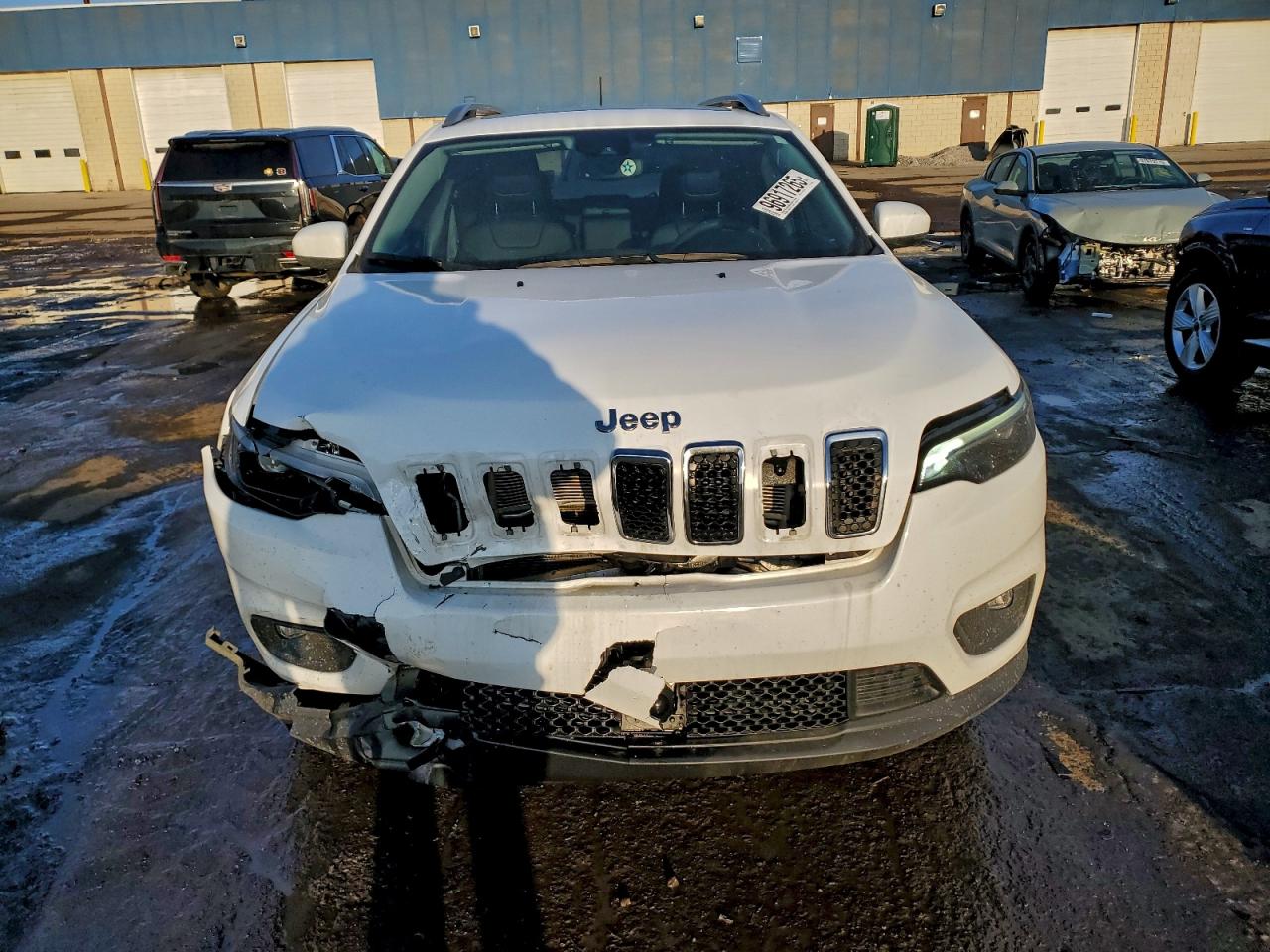 2021 JEEP CHEROKEE LATITUDE LUX photo 5