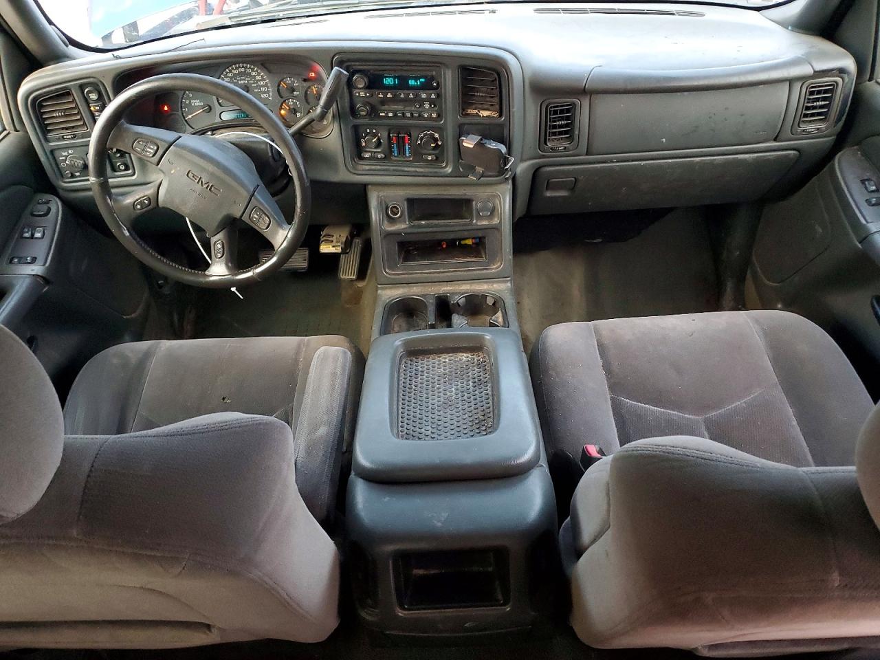2004 GMC NEW SIERRA K1500 photo 8