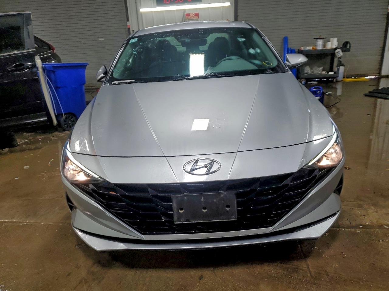 2023 HYUNDAI ELANTRA SEL photo 5