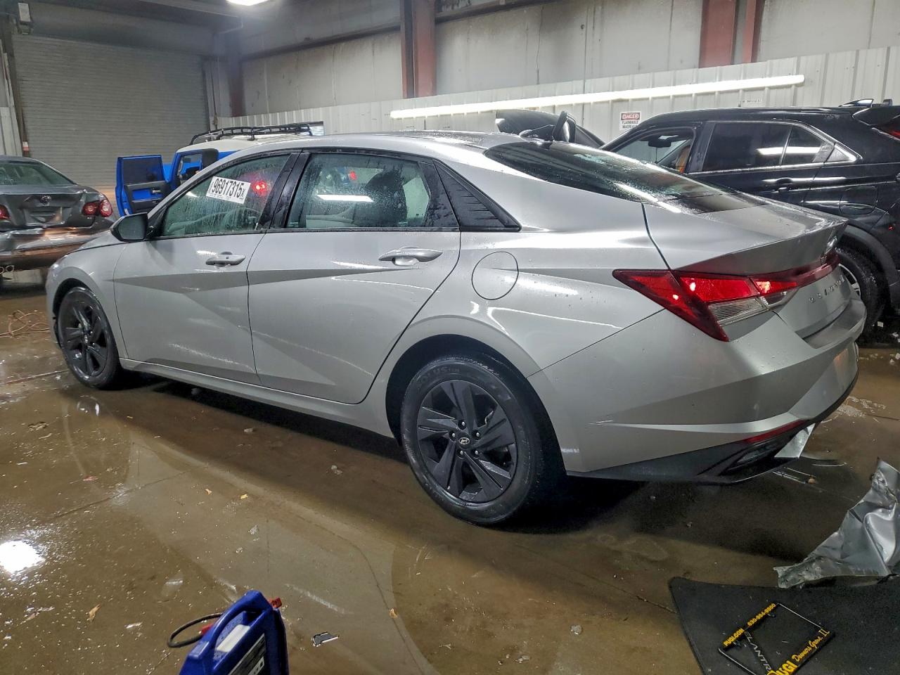 2023 HYUNDAI ELANTRA SEL photo 2