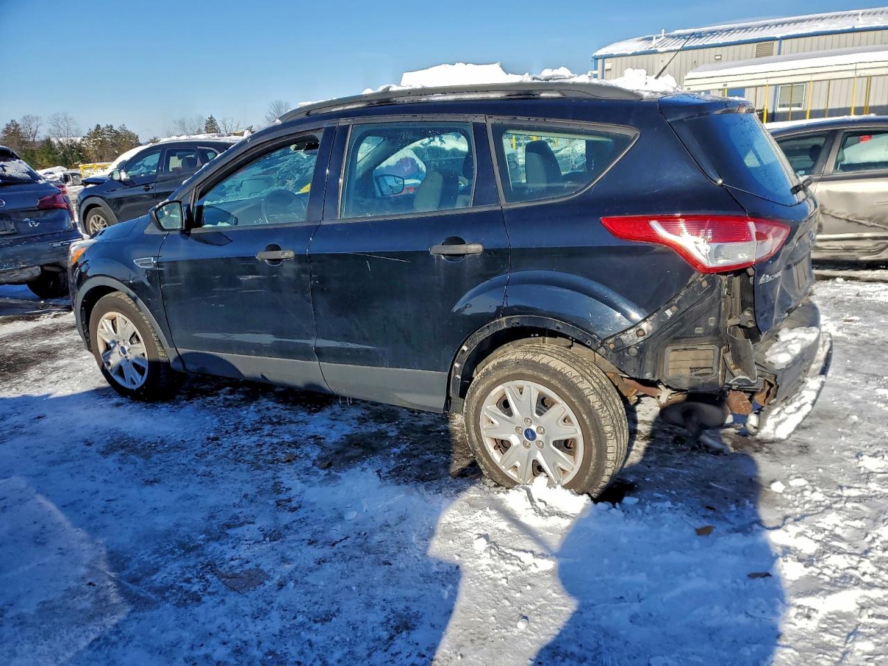 2016 FORD ESCAPE S photo 2