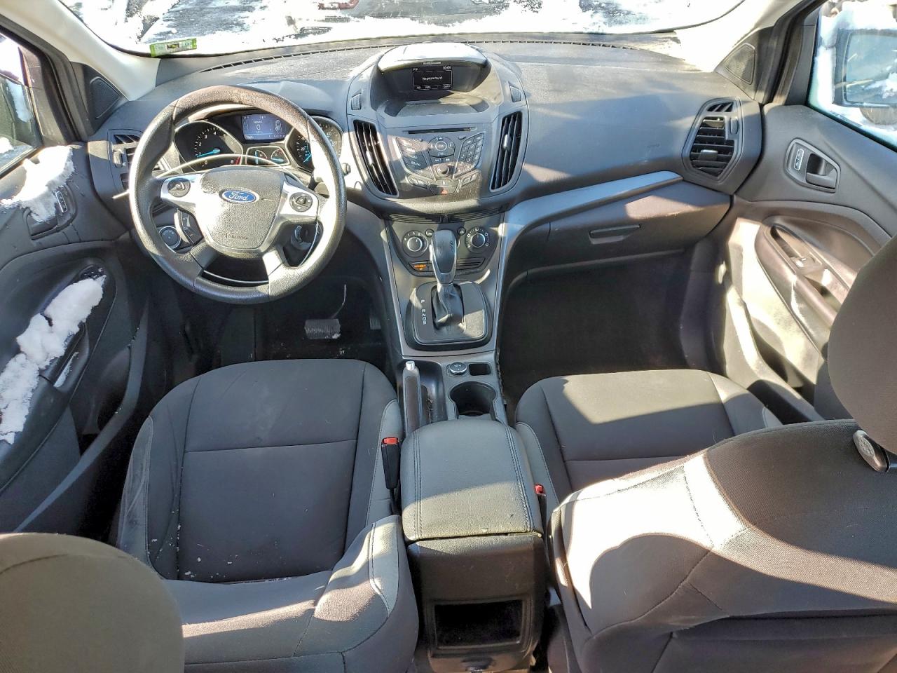 2016 FORD ESCAPE S photo 8