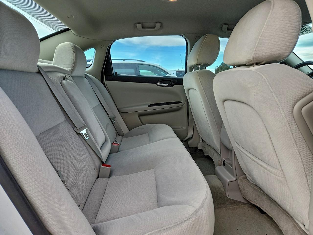 2013 CHEVROLET IMPALA LT photo 10