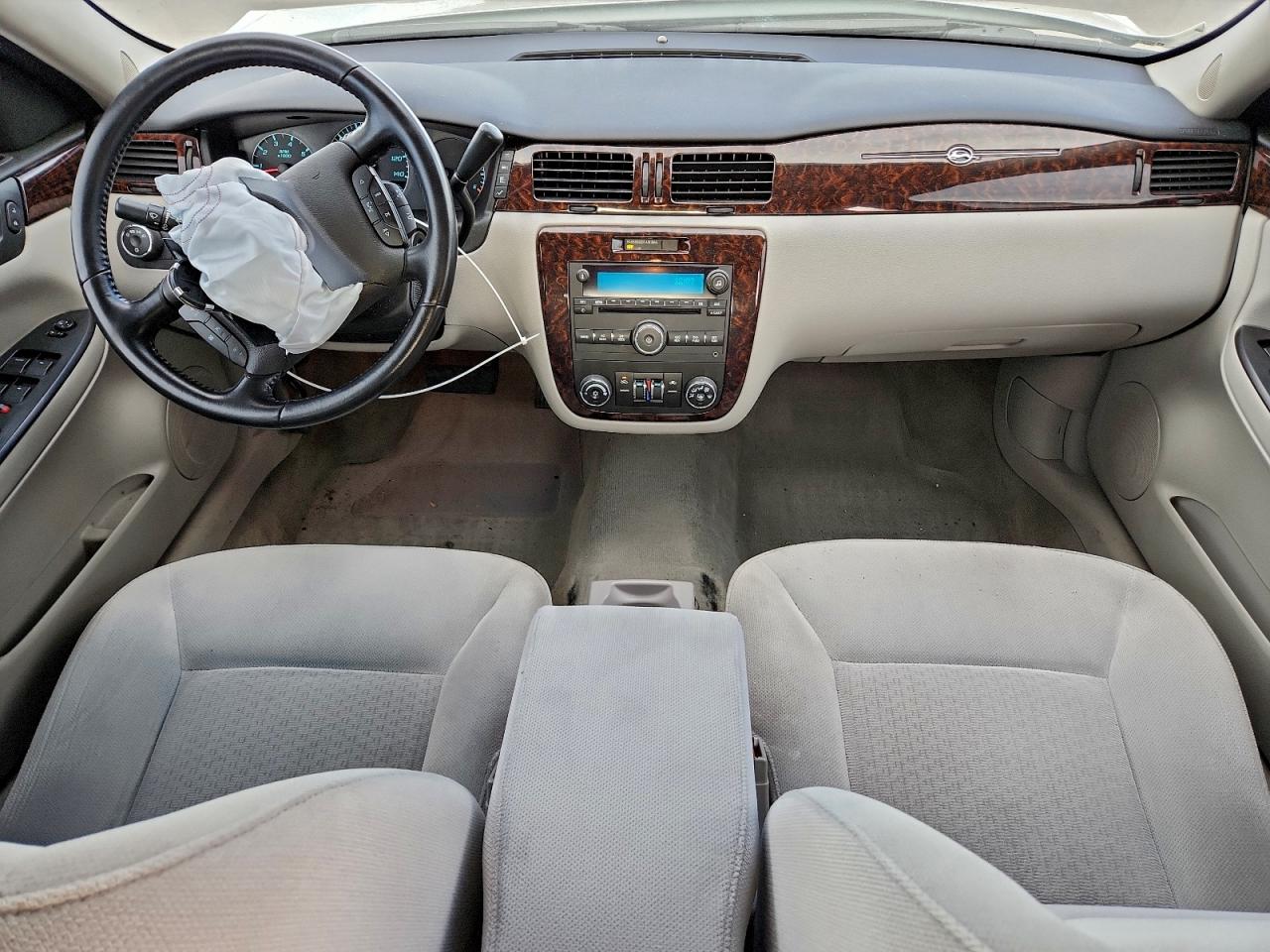 2013 CHEVROLET IMPALA LT photo 8