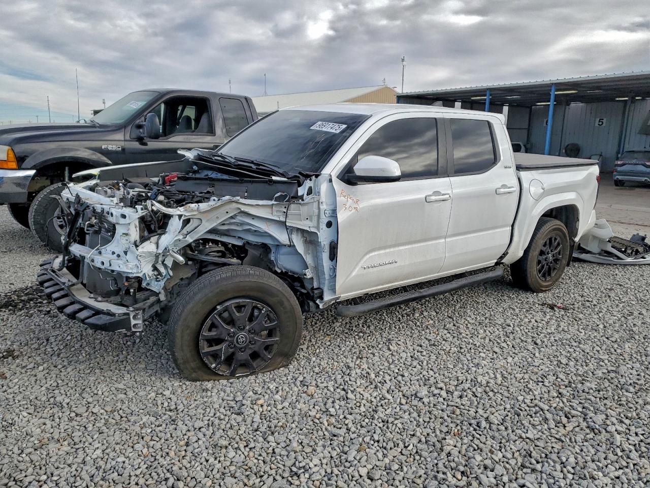 2024 TOYOTA TACOMA
