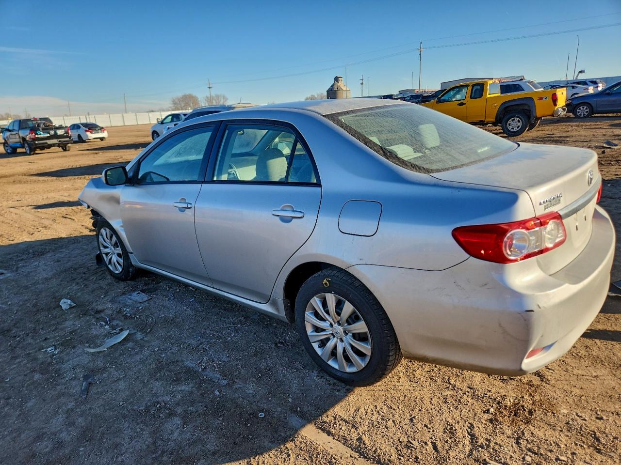 2012 TOYOTA COROLLA BASE photo 2