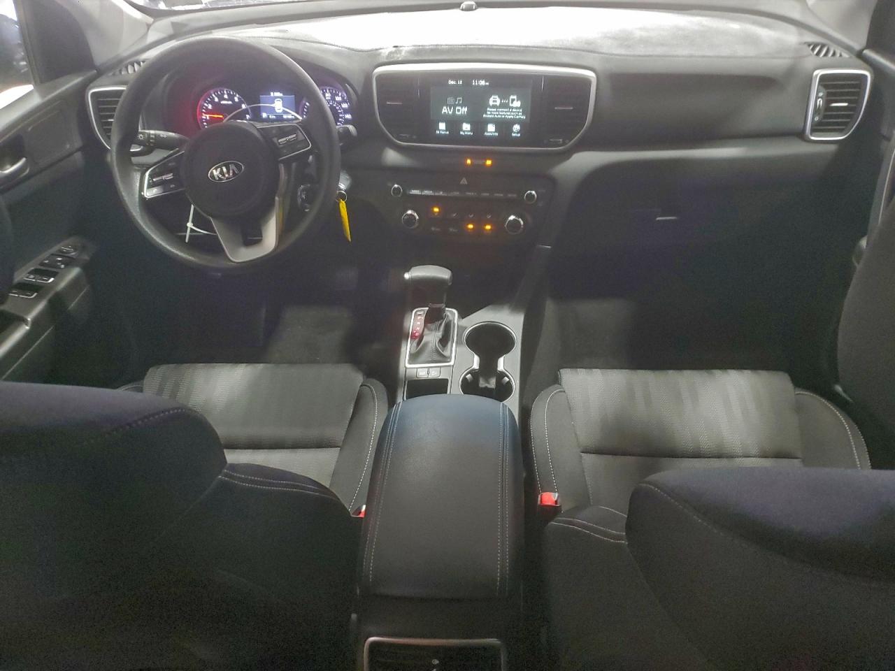 2020 KIA SPORTAGE LX photo 8