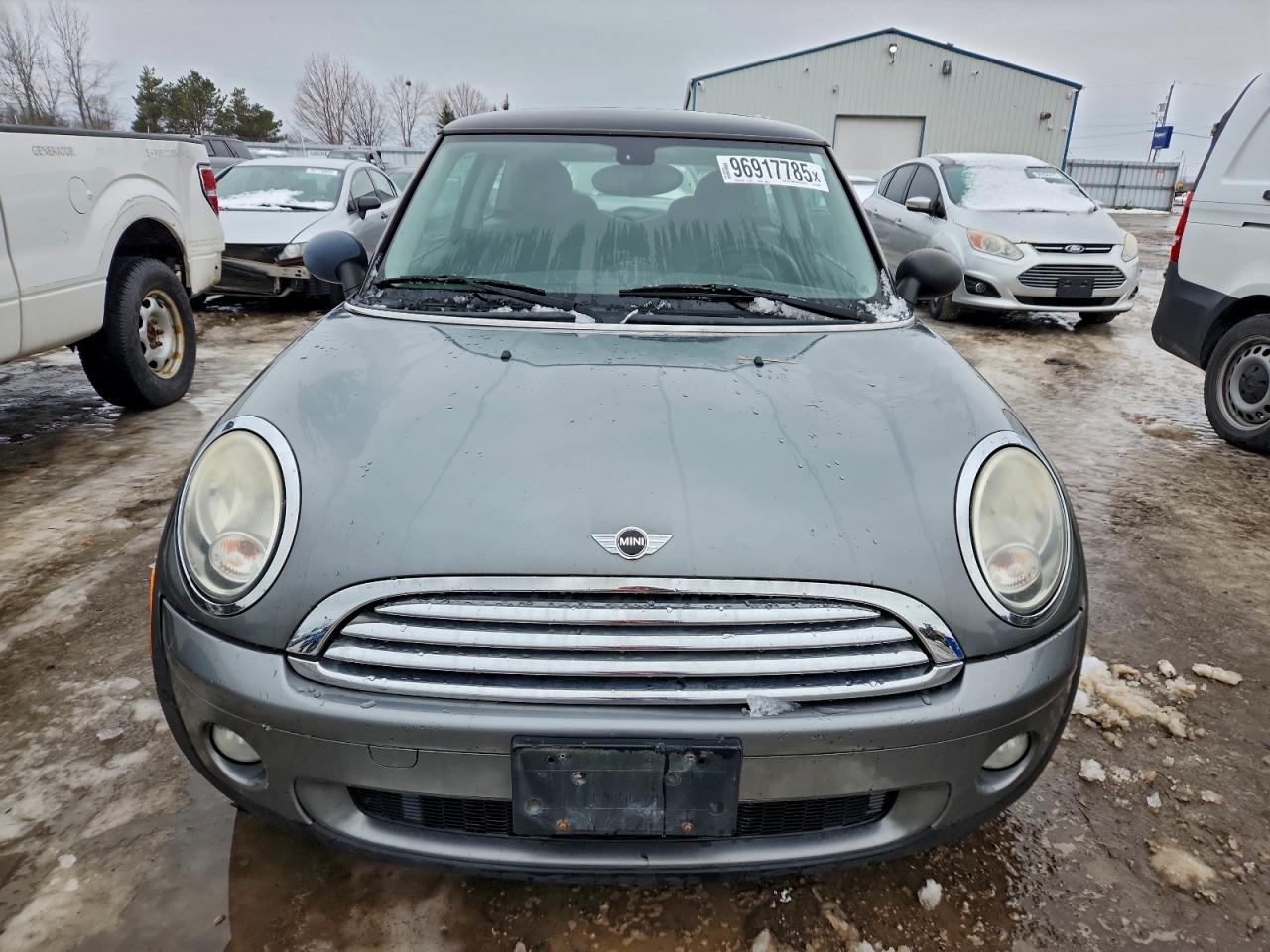 2010 MINI COOPER photo 5