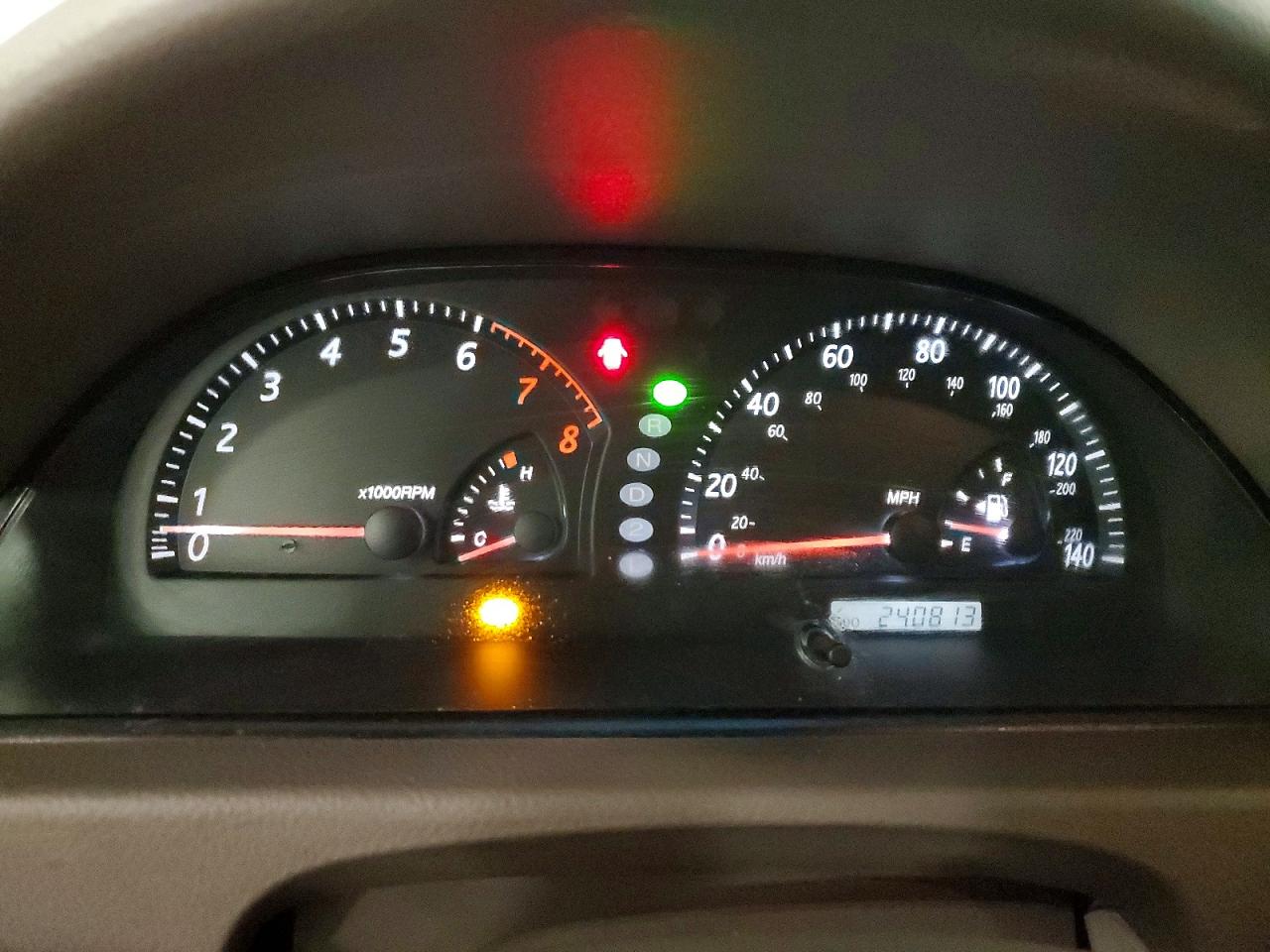 2002 TOYOTA CAMRY LE photo 9