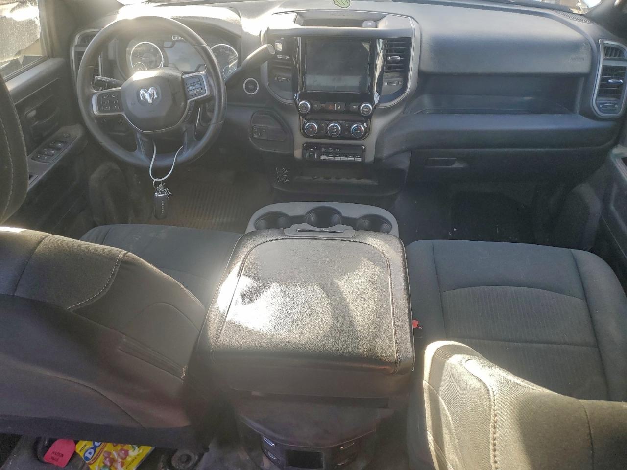 2022 RAM 3500 TRUCK CAB AND CHASSIS photo 8
