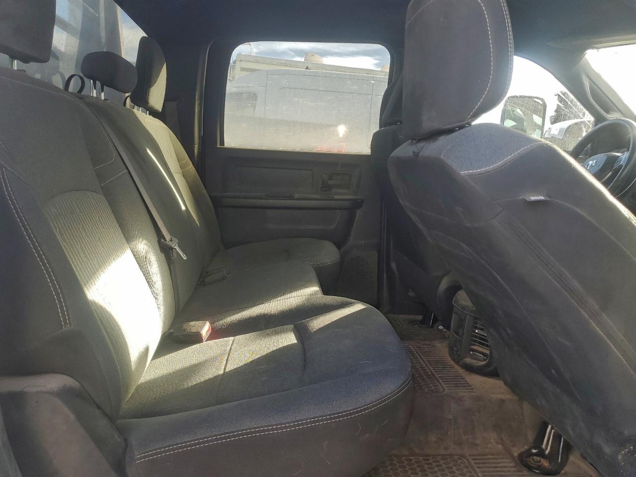2022 RAM 3500 TRUCK CAB AND CHASSIS photo 10